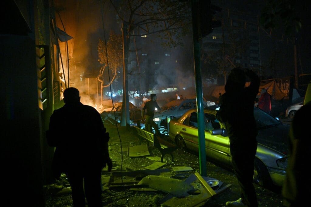 Beirut Sufre Segundo Ataque en un Día: Israel Bombardea Edificio en el Oeste de la Ciudad