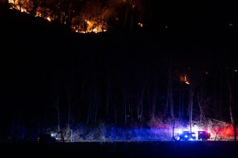 Evacuación Voluntaria en Nueva York y Nueva Jersey por Amenaza de Incendios Forestales