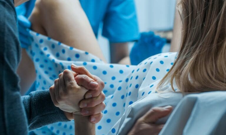 Desconocimiento y Costos Elevados: La Complejidad de Demostrar la Impericia Médica