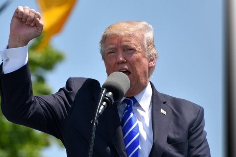 Trump Anuncia Stargate: Inversión Histórica para Liderar en Inteligencia Artificial