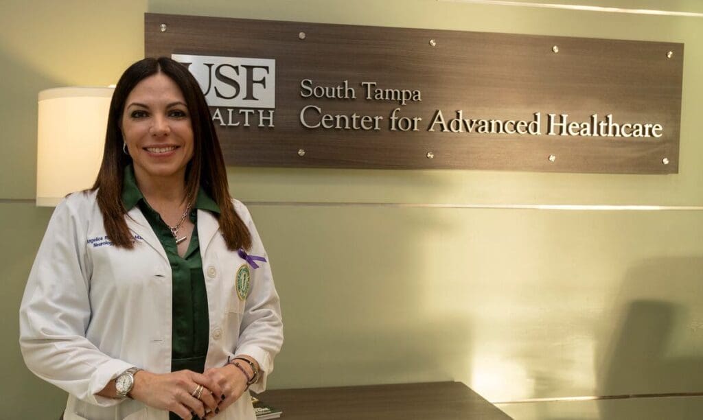 La Neuróloga Angélica Rivera Cruz: Apoyo Vital para Pacientes Latinos de Epilepsia en Tampa