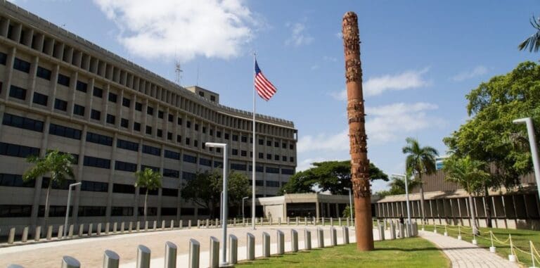 Exagente de la Policía de Puerto Rico condenado a 11 años de prisión por transportar pornografía infantil