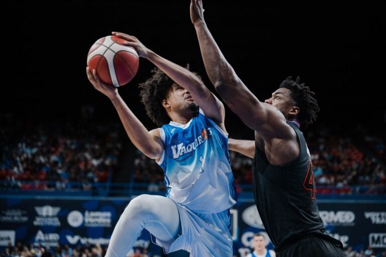Vaqueros de Bayamón vencen a Cangrejeros de Santurce en el BSN 2025