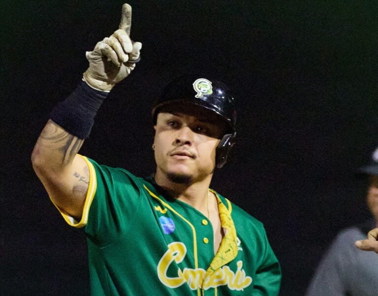 Importantes triunfos en la Liga de Béisbol Superior Doble A