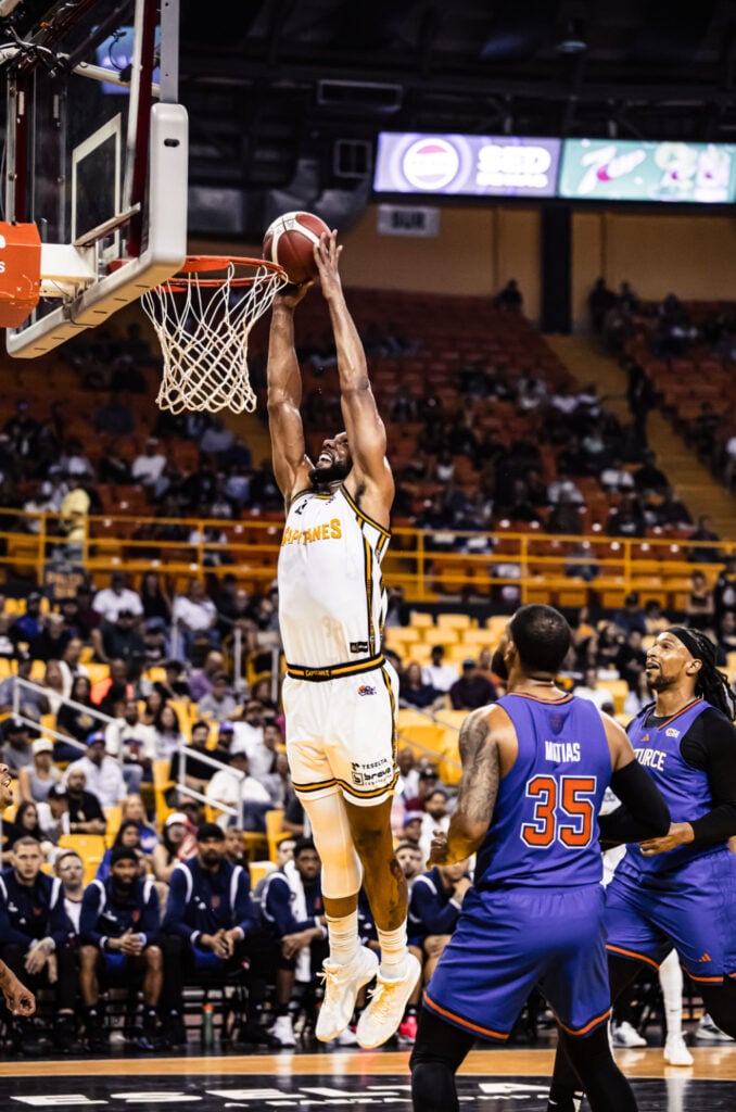 Piratas, Indios y Capitanes logran victorias en la jornada del lunes del BSN