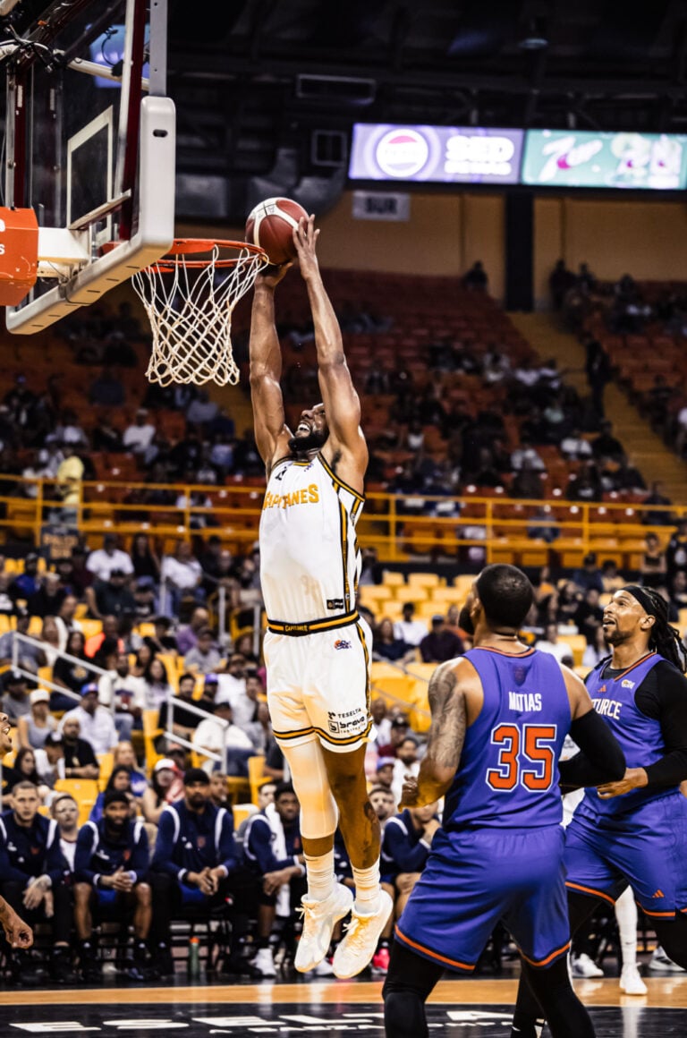 Piratas, Indios y Capitanes logran victorias en la jornada del lunes del BSN