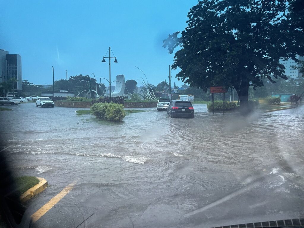 Extienden vigilancia de inundaciones en Puerto Rico por lluvias intensas