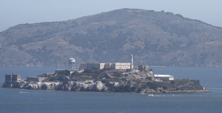 Alcatraz, entre la ruina y la polémica por la orden de Trump de reabrir la mítica prisión