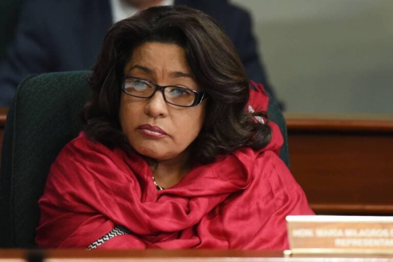 Ordenan a ‘Tata’ Charbonier y su esposo devolver $136,500 por esquema de corrupción