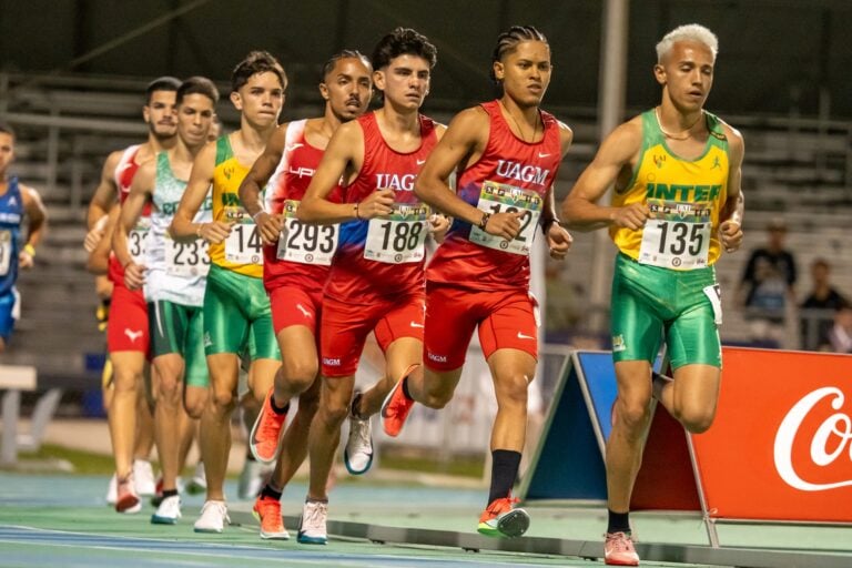 El alcalde de Mayagüez celebra el éxito de las Justas Interuniversitarias 2025