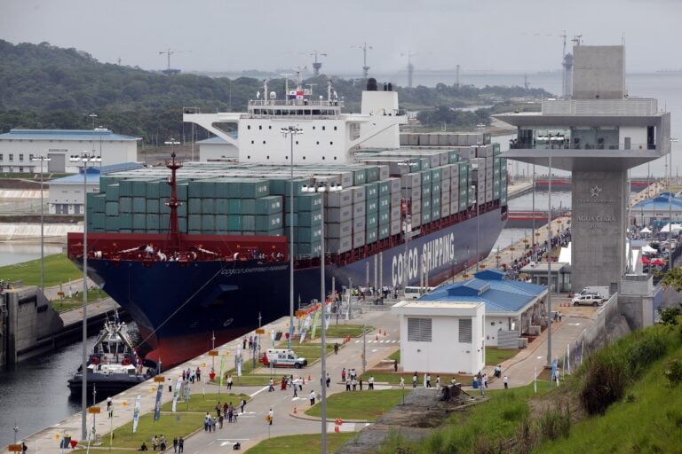 Tránsito por el Canal de Panamá crece 30 % en 2025 en víspera del noveno aniversario de su ampliación
