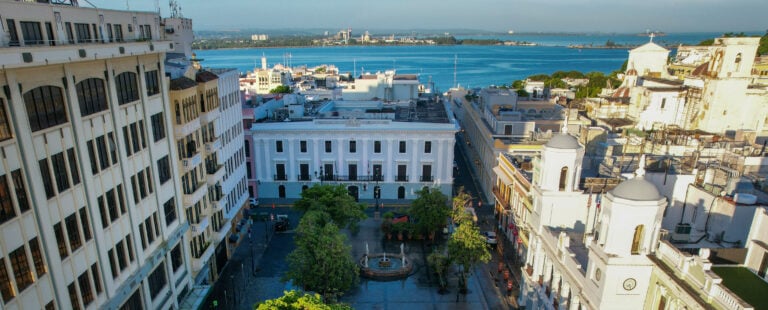 Informe revela que 90 % de reglamentos en el Departamento de Estado no se han actualizado en más de cinco años