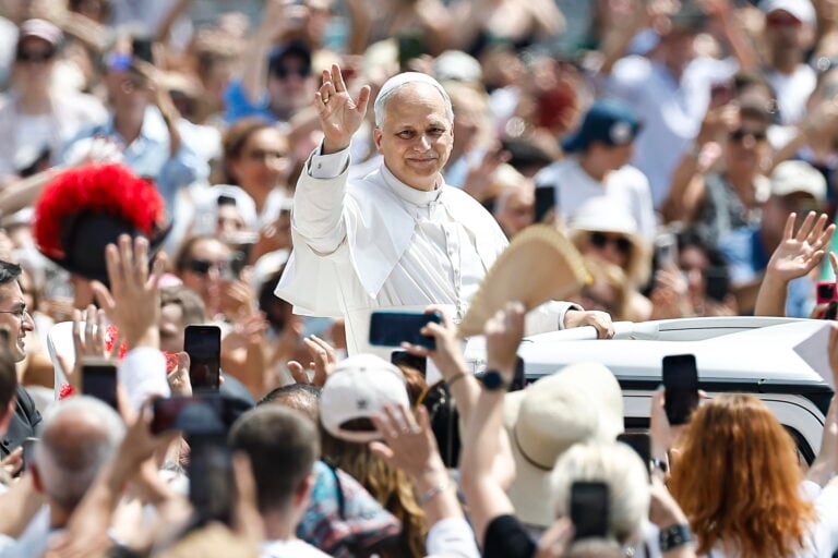 El Vaticano mira a las estrellas: León XIV elogia la ciencia como puente de paz
