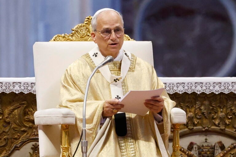 El papa: «Matar de hambre a la población es una forma muy barata de hacer la guerra»