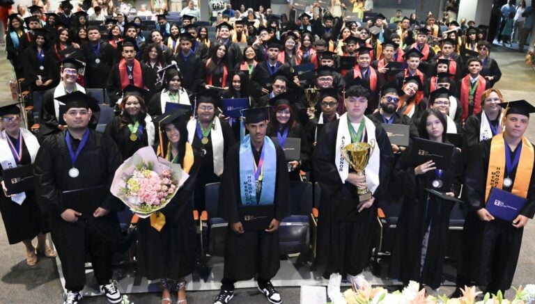 Centros Sor Isolina Ferré celebran la graduación de 116 estudiantes en emotiva ceremonia