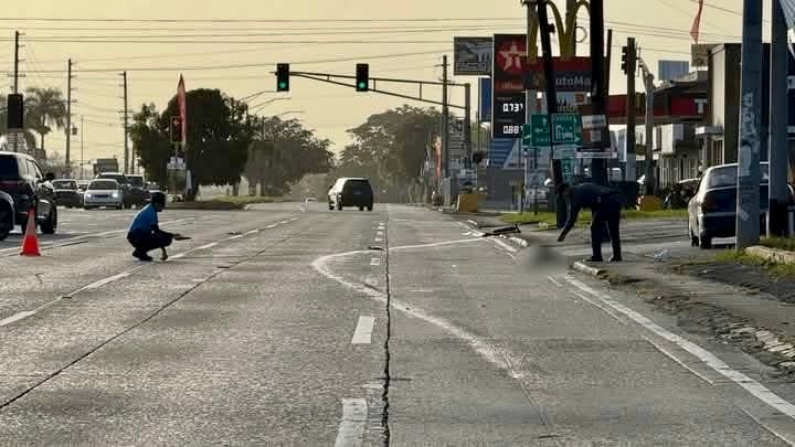 Hombre muere en accidente de scooter en la Avenida 65 de Infantería