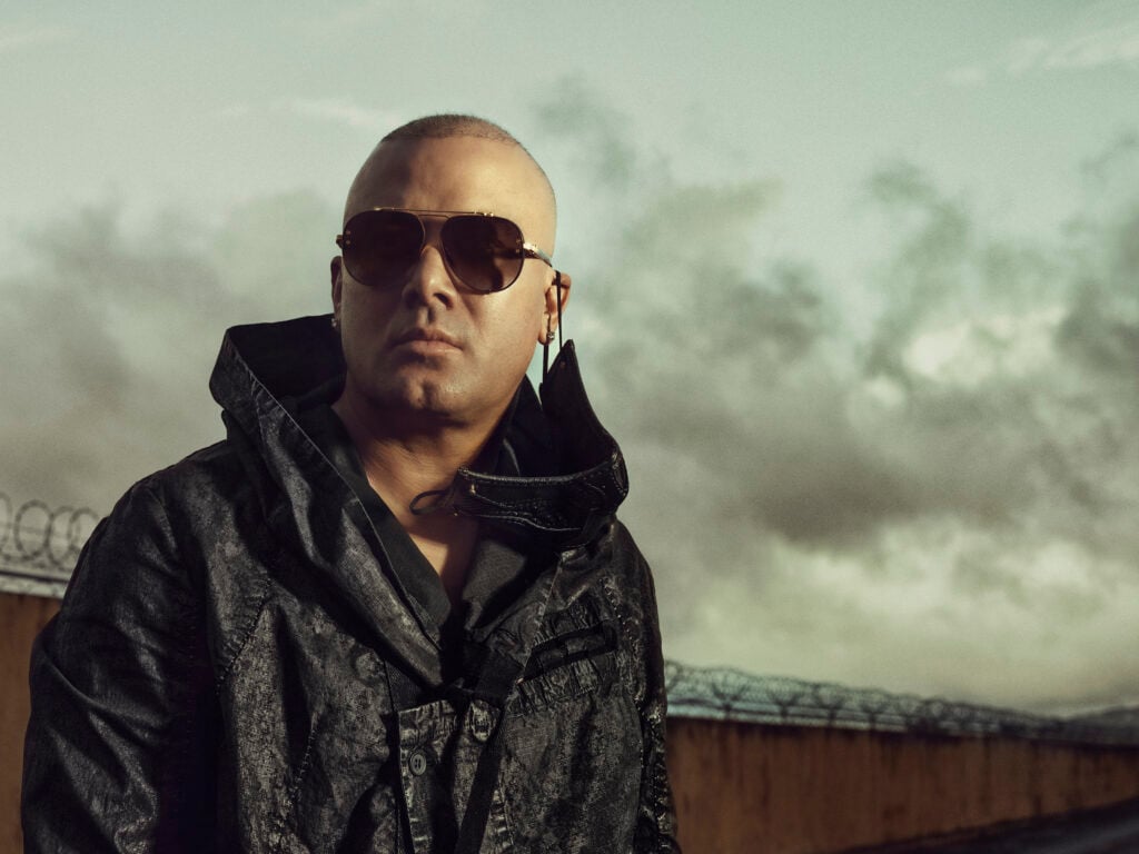 Wisin revive el reguetón clásico con su nuevo álbum ‘El Sobreviviente WWW’