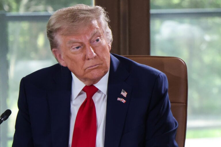Trump lanza advertencia sobre Irán: “Todos deberían evacuar Teherán”