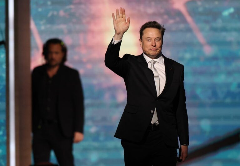 Elon Musk lanza “America Party” y rompe con el sistema bipartidista en EE.UU.