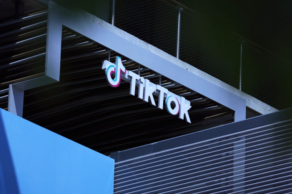 TikTok lanza nuevas herramientas de seguridad para proteger a menores y fomentar hábitos digitales saludables