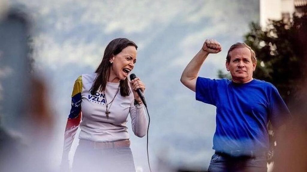 Un año después: María Corina denuncia manipulación electoral y exige el fin del régimen de Maduro