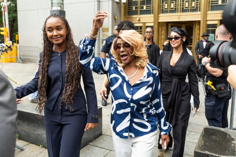 Abogados de Sean “Diddy” Combs celebran su absolución parcial en juicio por tráfico sexual: “Es una gran victoria”