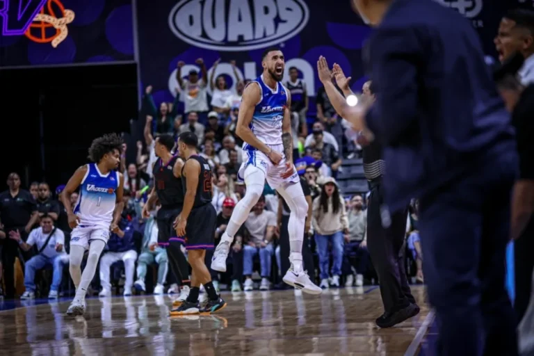 ¡Bayamón no se quita! Vaqueros empatan la serie y arde el BSN