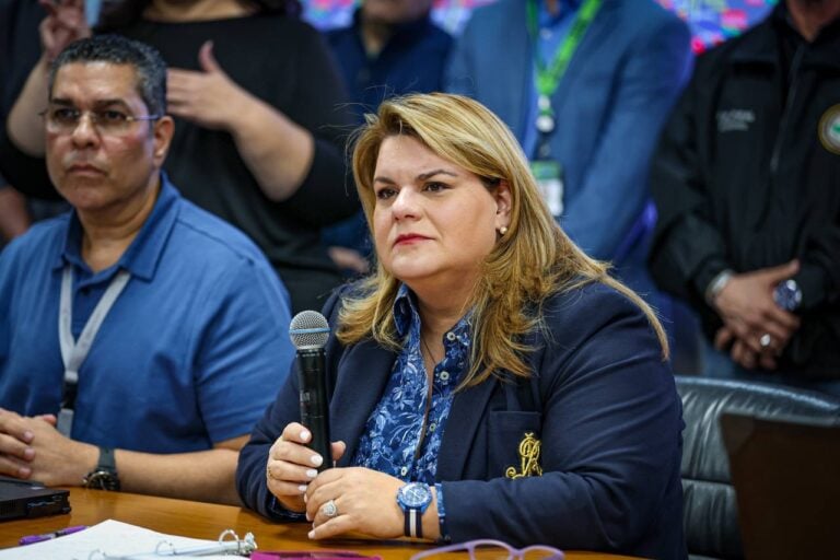 Para mañana pago de  pensiones a jubilados de la AEE