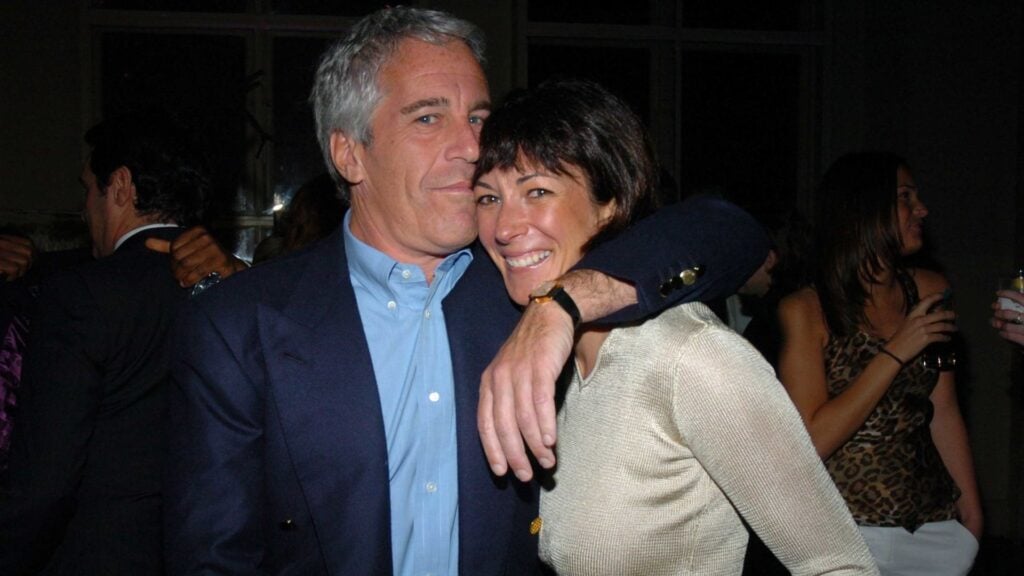 Departamento de Justicia busca nueva información sobre Epstein a través de Ghislaine Maxwell