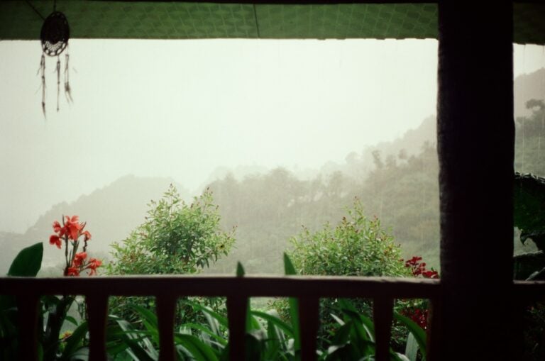 A balcony with a view of the mountains