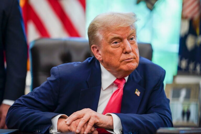 Trump viaja a Alaska para reunión clave con Putin sobre la guerra en Ucrania