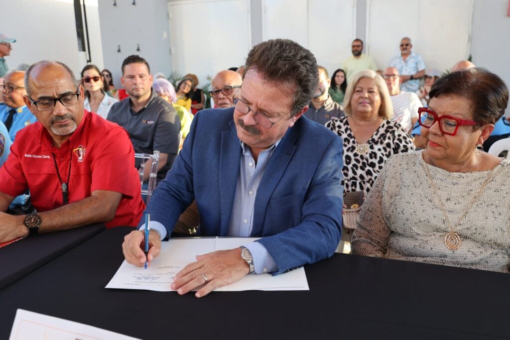Carolina extiende horario de venta de alcohol a Isla Verde como parte de plan de seguridad