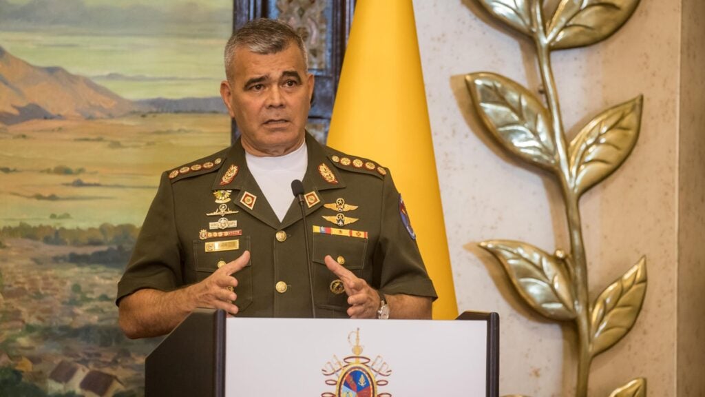 Crece la tensión: Venezuela despliega buques en el Caribe como respuesta tras amenaza de EE.UU.