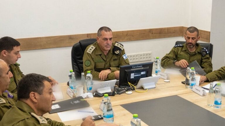 Ejército de Israel subraya que la victoria en Gaza depende de la confianza entre política y militares