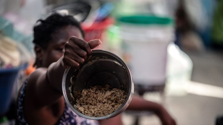 Haití enfrenta una crisis humanitaria que deja a miles sin hogar y en extrema precariedad