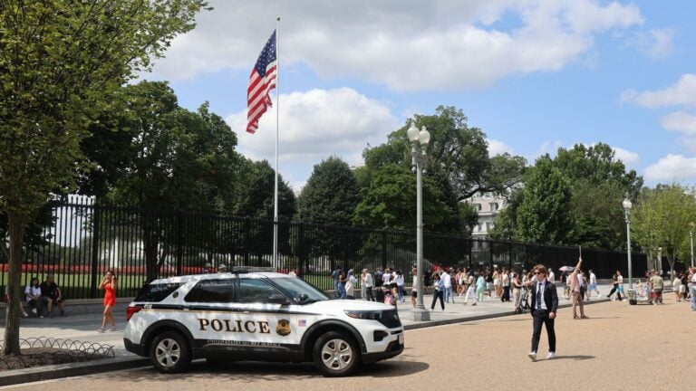 Patrullaje 24/7 y puntos de control en Washington bajo orden de Trump