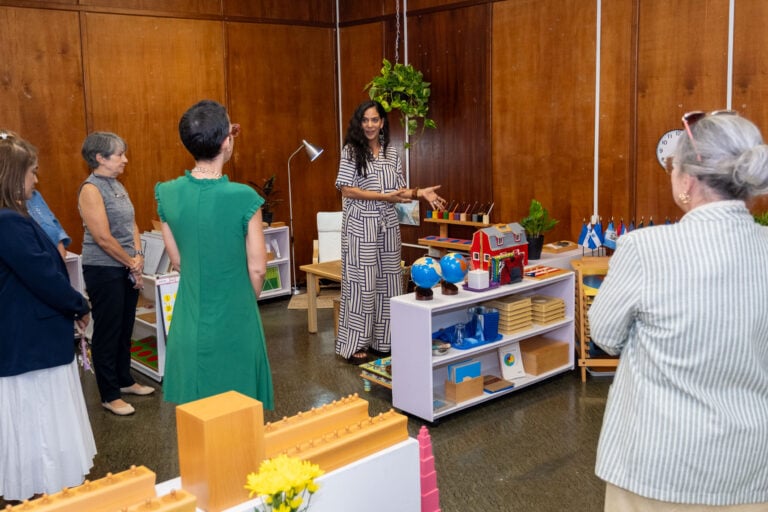 UPR de Río Piedras inaugura Salón Montessori en colaboración con el Instituto Nueva Escuela