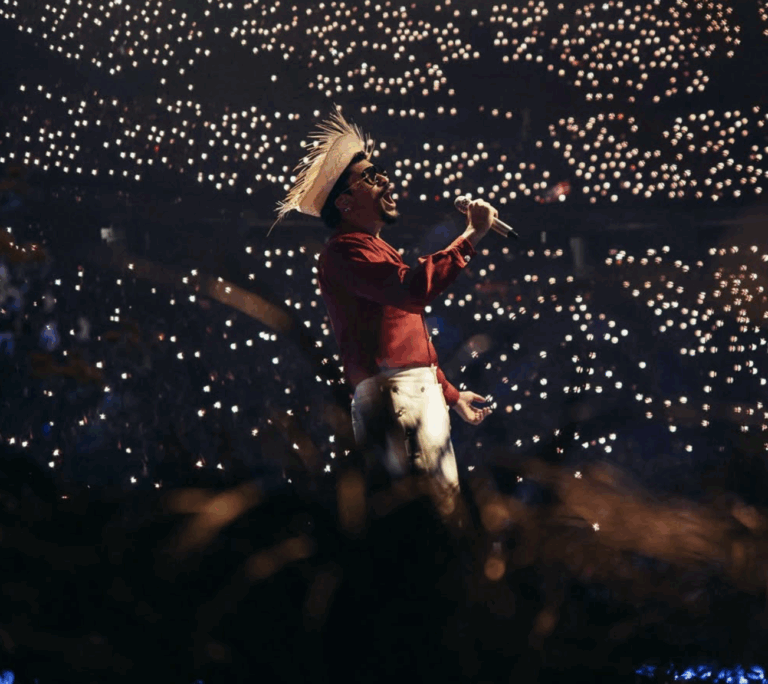 Bad Bunny rompe récord mundial con transmisión final de su residencia en Puerto Rico