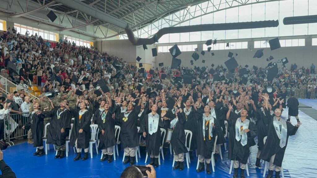 Con orgullo, la Guardia Nacional celebra la graduación de 172 cadetes en Puerto Rico