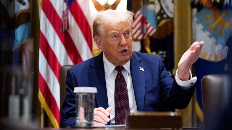 De Colorado a Alabama: Trump trasladará la sede del Comando Espacial de EE.UU.