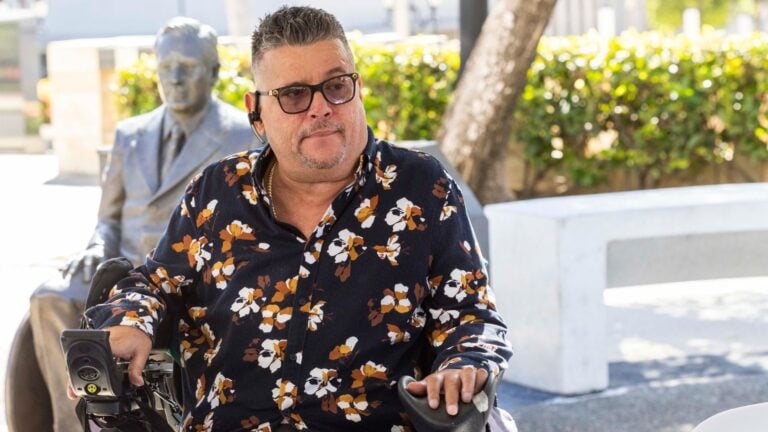Gobernadora defiende trayectoria y experiencia del doctor Figueroa ante Senado