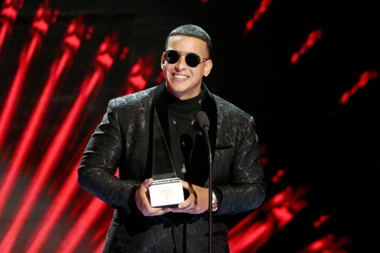 Daddy Yankee recupera el uso exclusivo de sus marcas “DY” y “Daddy Yankee”
