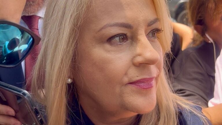 Afirman proyecto que elimina escoltas a exfuncionarios convictos fue referido a comisión y no colgado