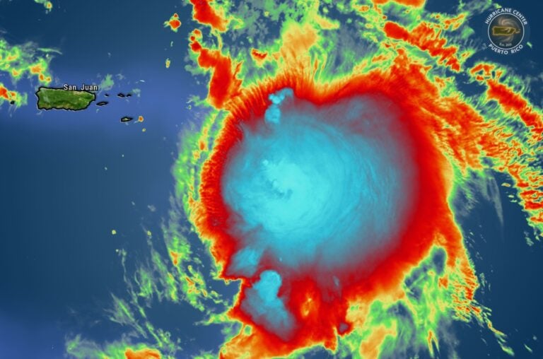 Oleaje peligroso y riesgo de inundaciones continúan tras el paso de Jerry al norte del Caribe