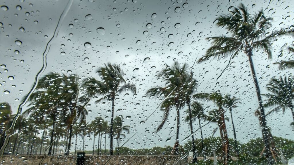 Índices de calor sobre 105°F y paso de onda tropical marcarán el fin de semana en Puerto Rico