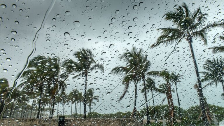 Índices de calor sobre 105°F y paso de onda tropical marcarán el fin de semana en Puerto Rico