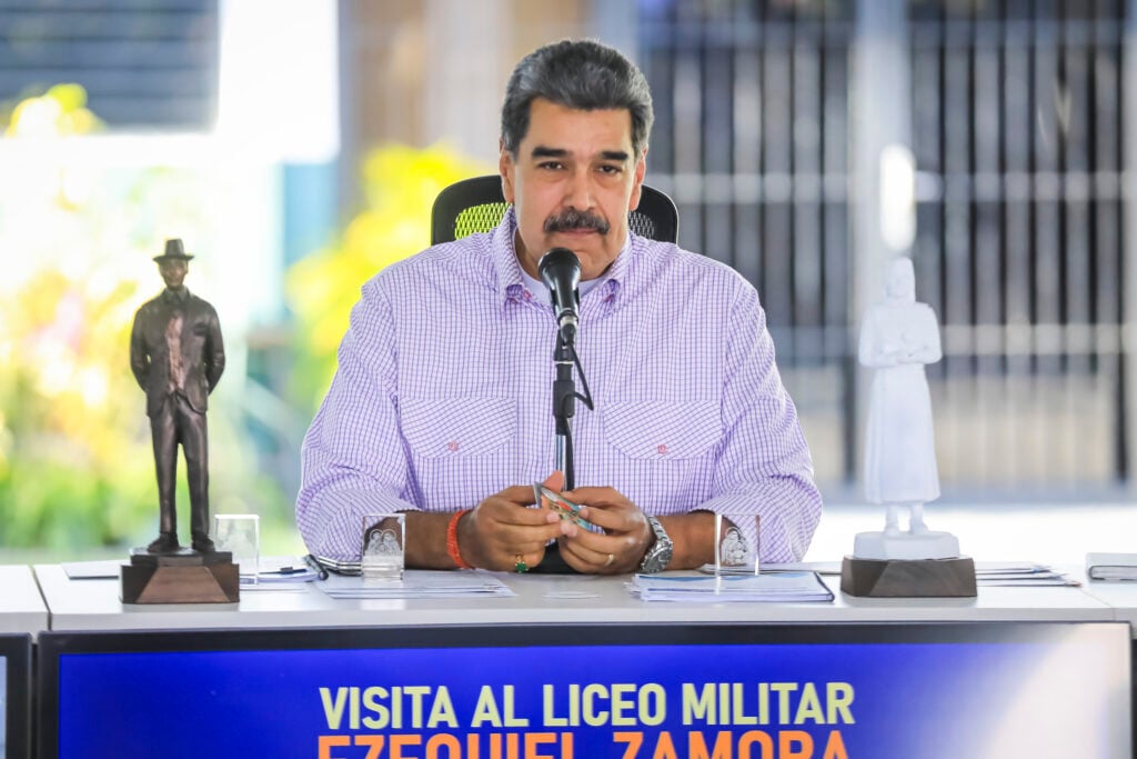 Maduro arremete contra YouTube por mantener censurado su canal: “Sigan con su censura, imbéciles”