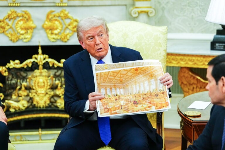 Millonarios de la NBA, NFL y Premier League financian proyecto de Trump
