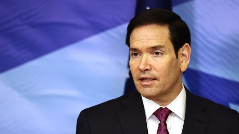 Washington extiende apoyo humanitario; Cuba se suma a la lista de países asistidos