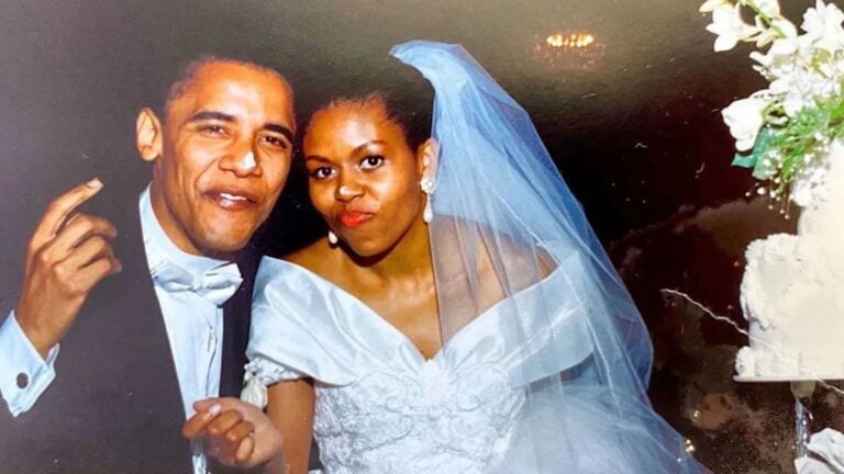 Barack y Michelle Obama celebran su aniversario número 33
